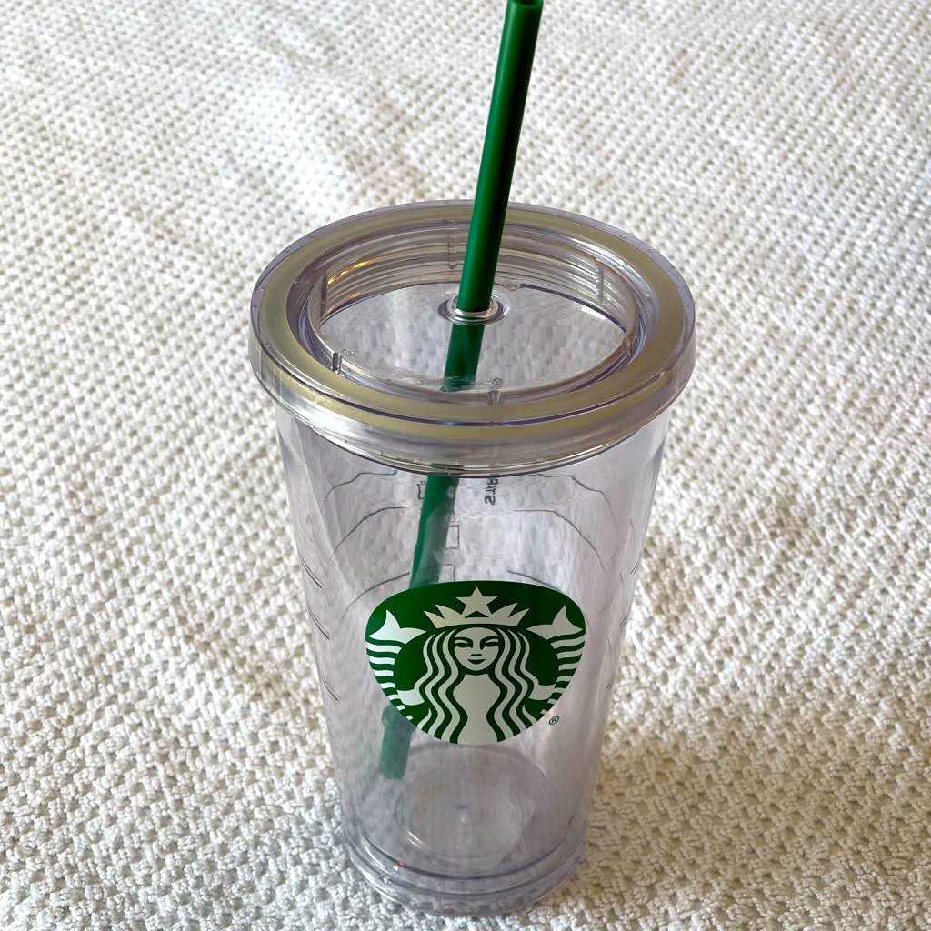 Starbucks Cold Cup Venti 24 oz
