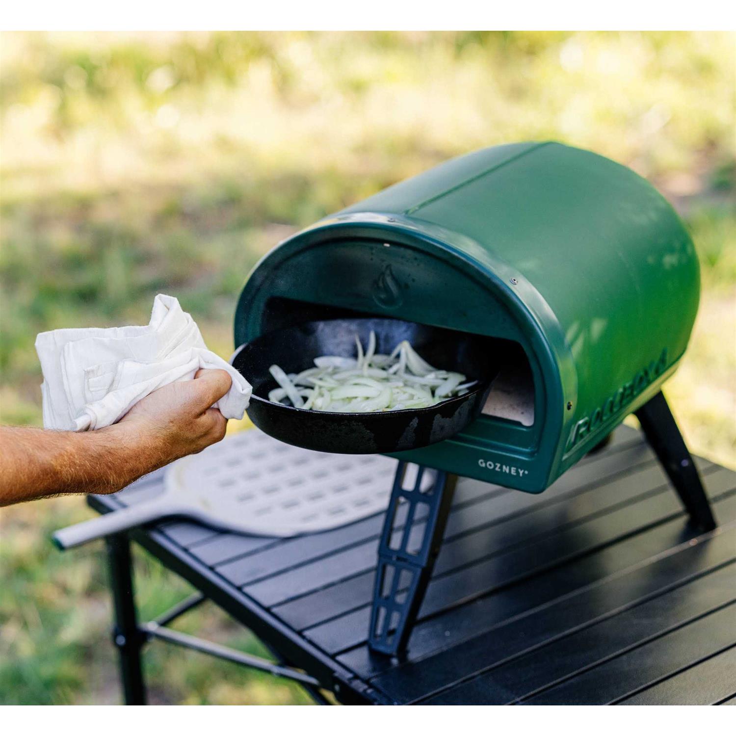 Roccbox Portable Pizza Oven. Black. Tom Gozney Signature Edition