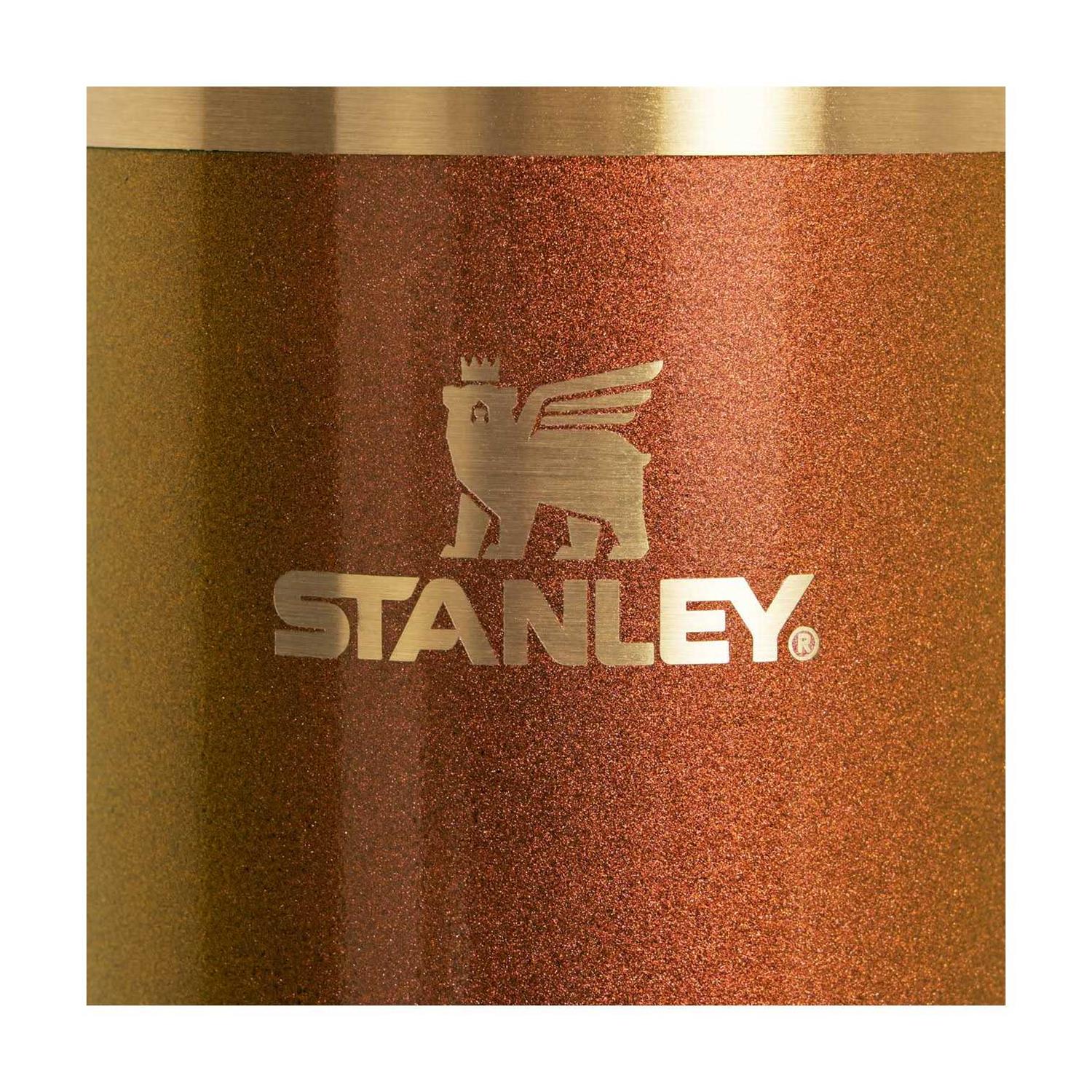 Stanley X Lainey Wilson Country Gold Quencher H2.0 Flowstate Tumbler
