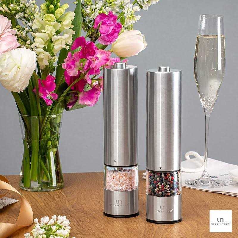 urban noon Electric Salt and Pepper Grinder Set Stainless Steel Battery Operated Salt & Pepper Mills with Light