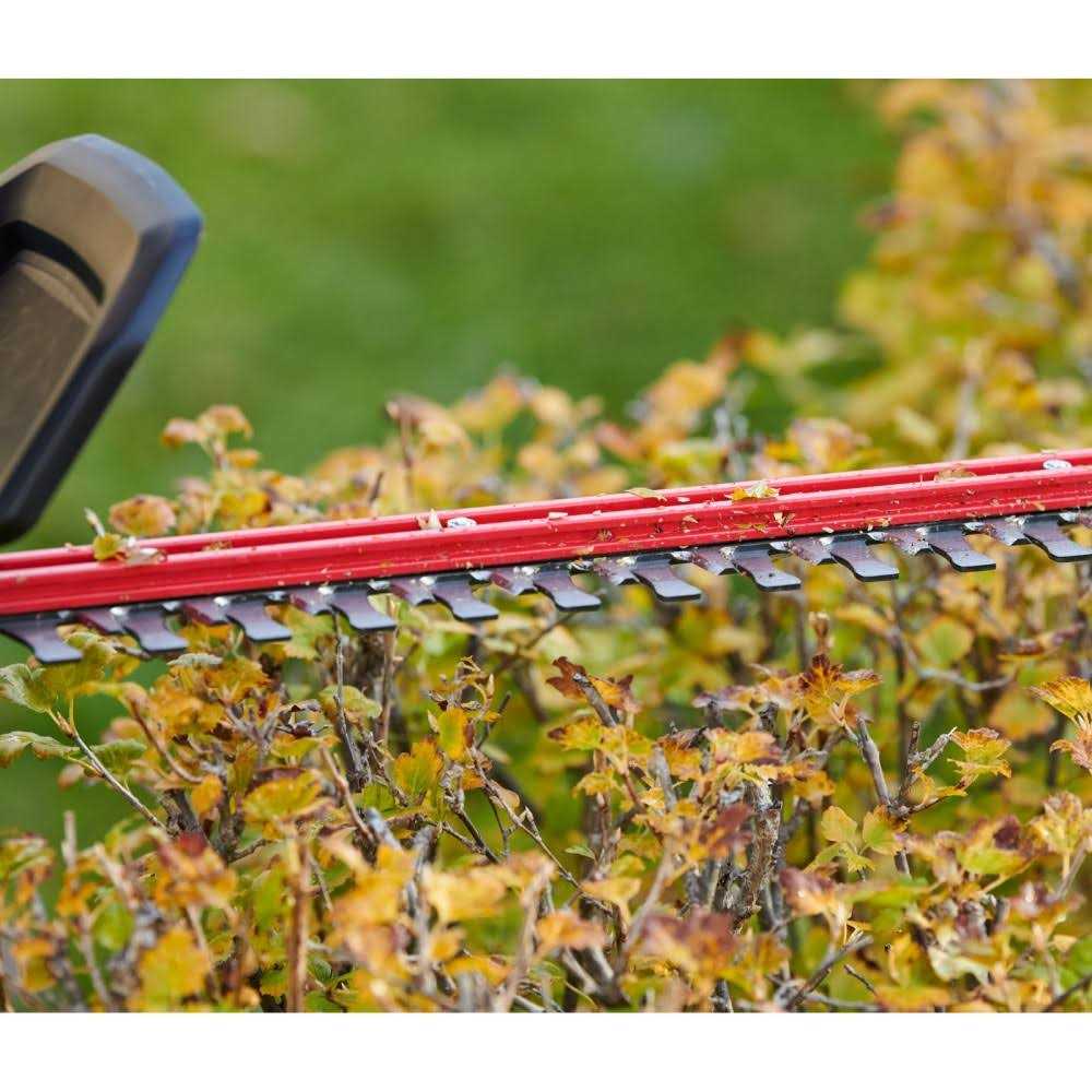 Toro Hedge Trimmer