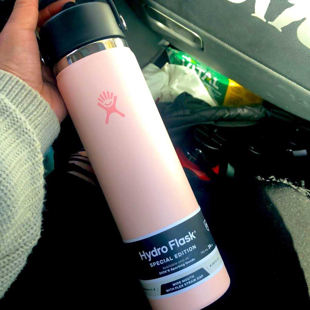Hydro Flask 24 oz. Wide Mouth Bottle with Flex Straw Cap
