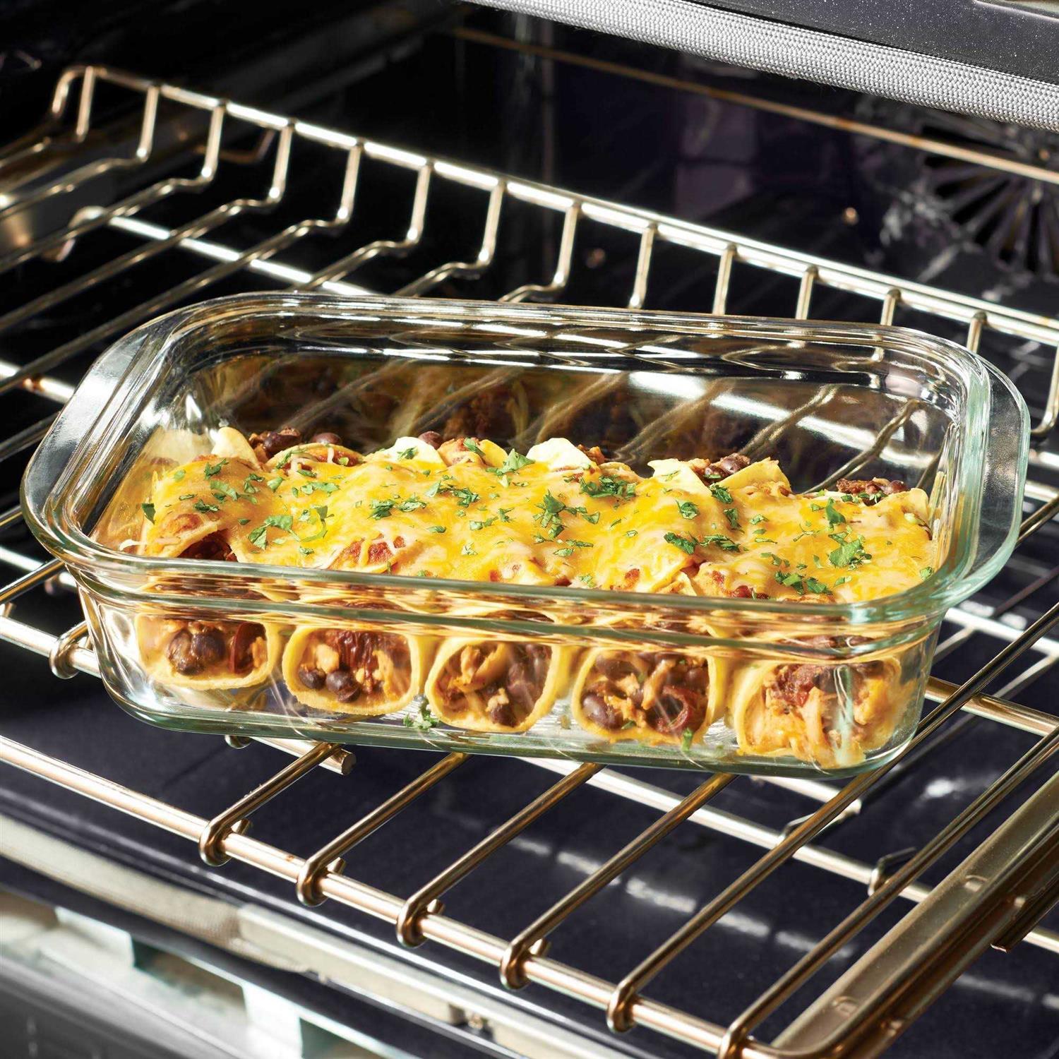 Rubbermaid Brilliance Glass Container