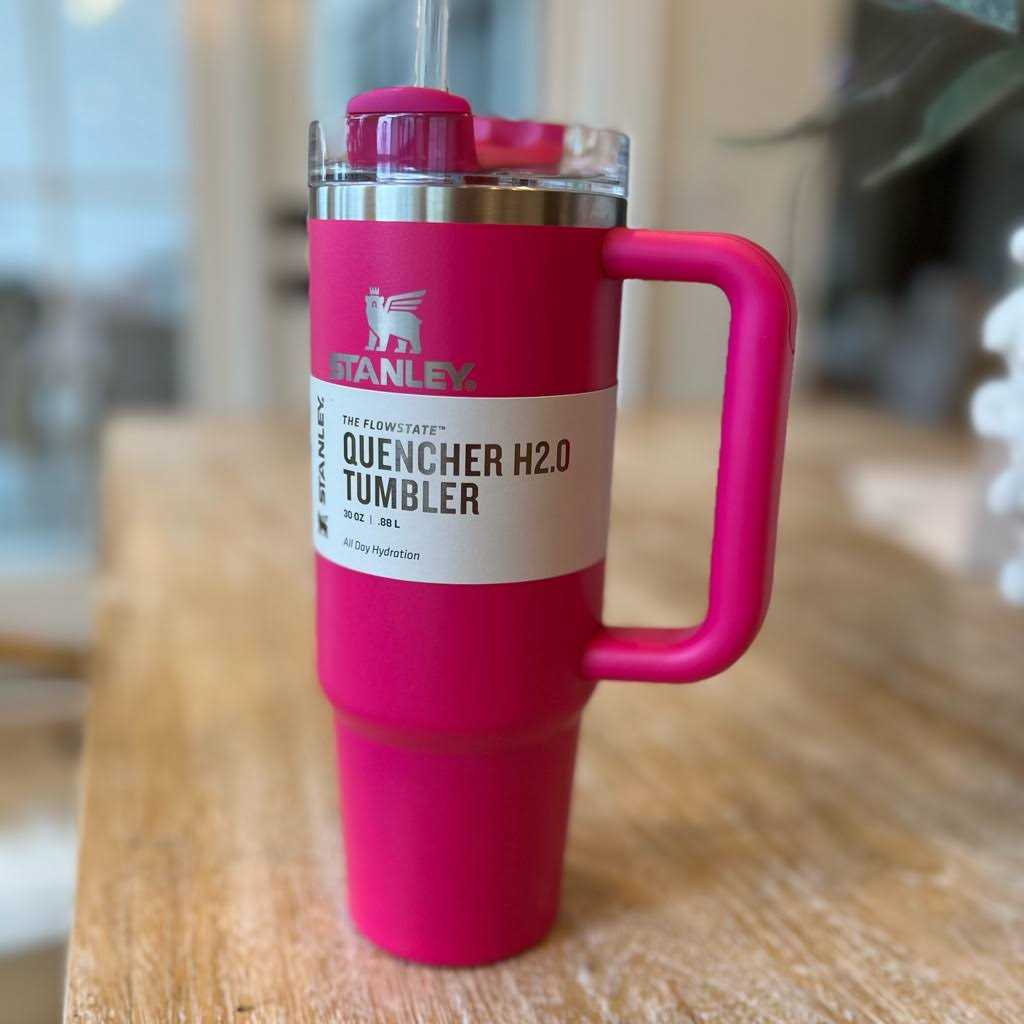 Stanley Dining Stanley 30 Oz. Quencher Flowstate Tumbler