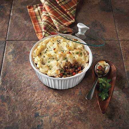 Corningware Round Casserole with Glass Cover