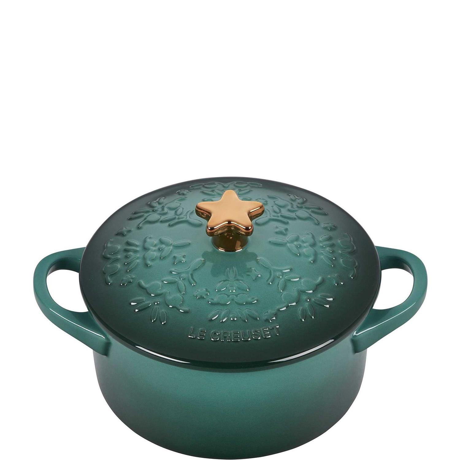 Le Creuset Mini Cocotte Star
