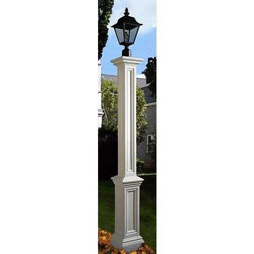 Mayne Signature Lamp Post