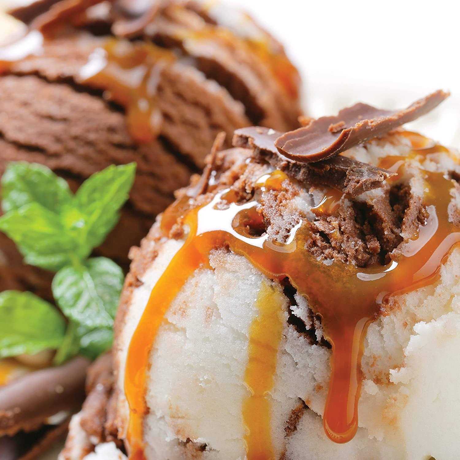 Nostalgia Electrics Vintage Collection 4-Quart Electric Ice Cream Maker