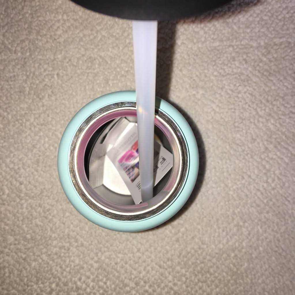 Simple Modern Summit Water Bottle with Straw Lid