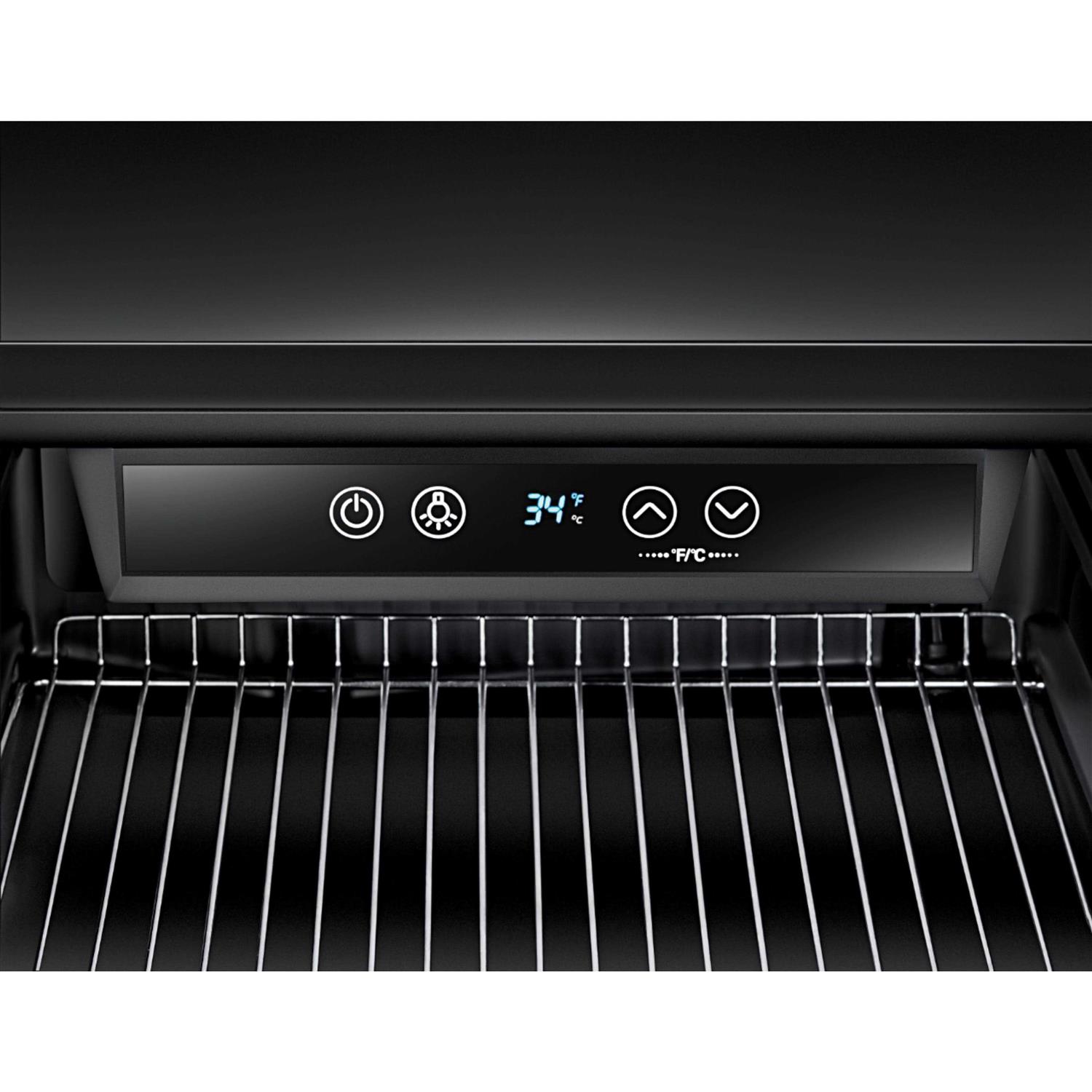 Insignia 115 Can Beverage Cooler