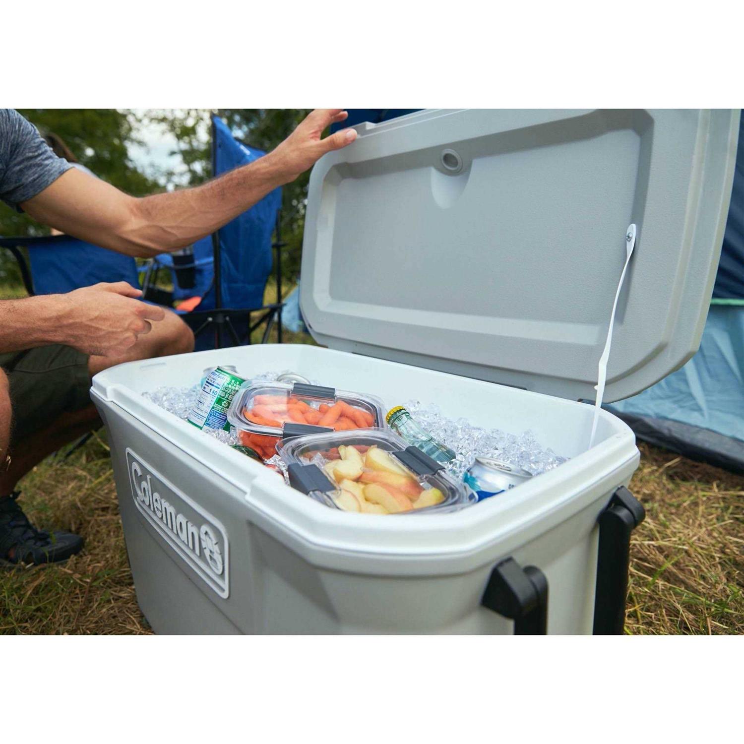 Coleman 316 Series Wheeled Cooler