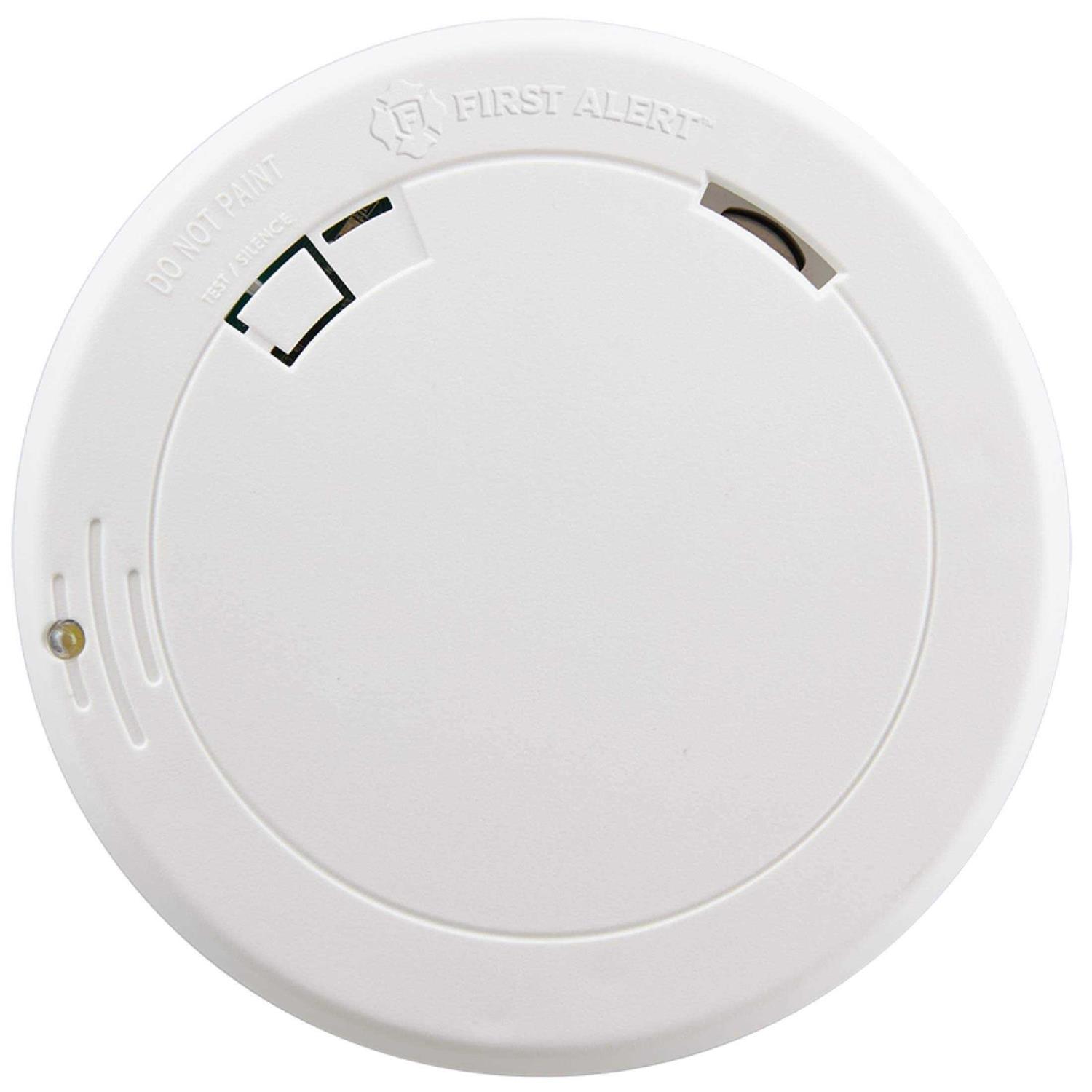 First Alert Battery Photoelectric Smoke Alarm with Escape Light