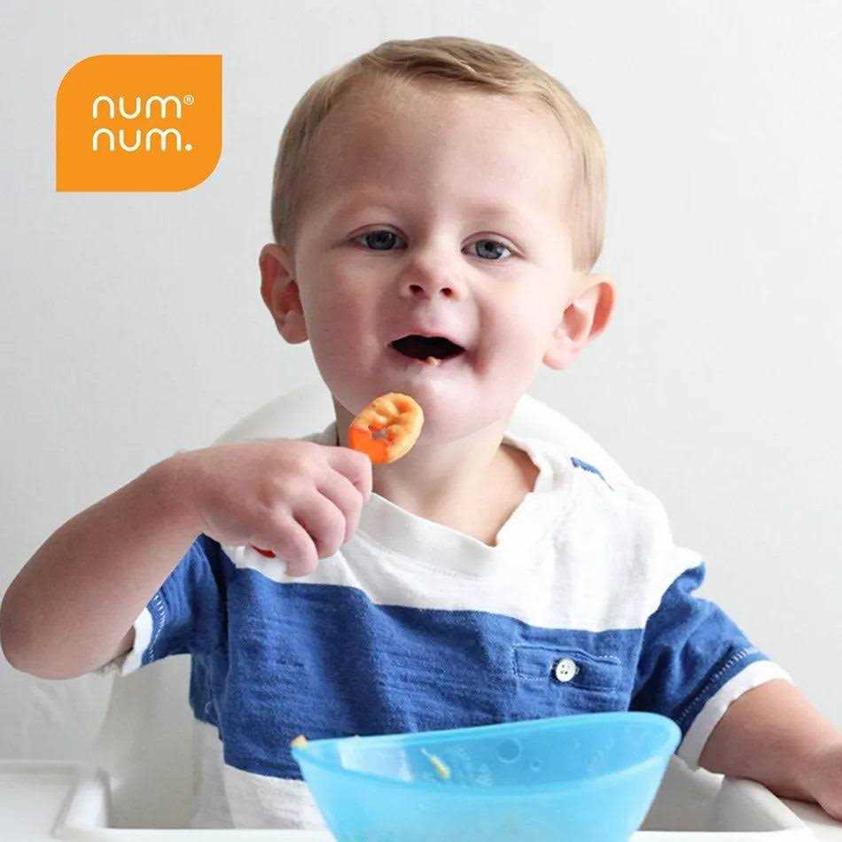 Numnum Pre-Spoon GOOtensils Baby Spoon Set BPA Free Silicone Self Feeding