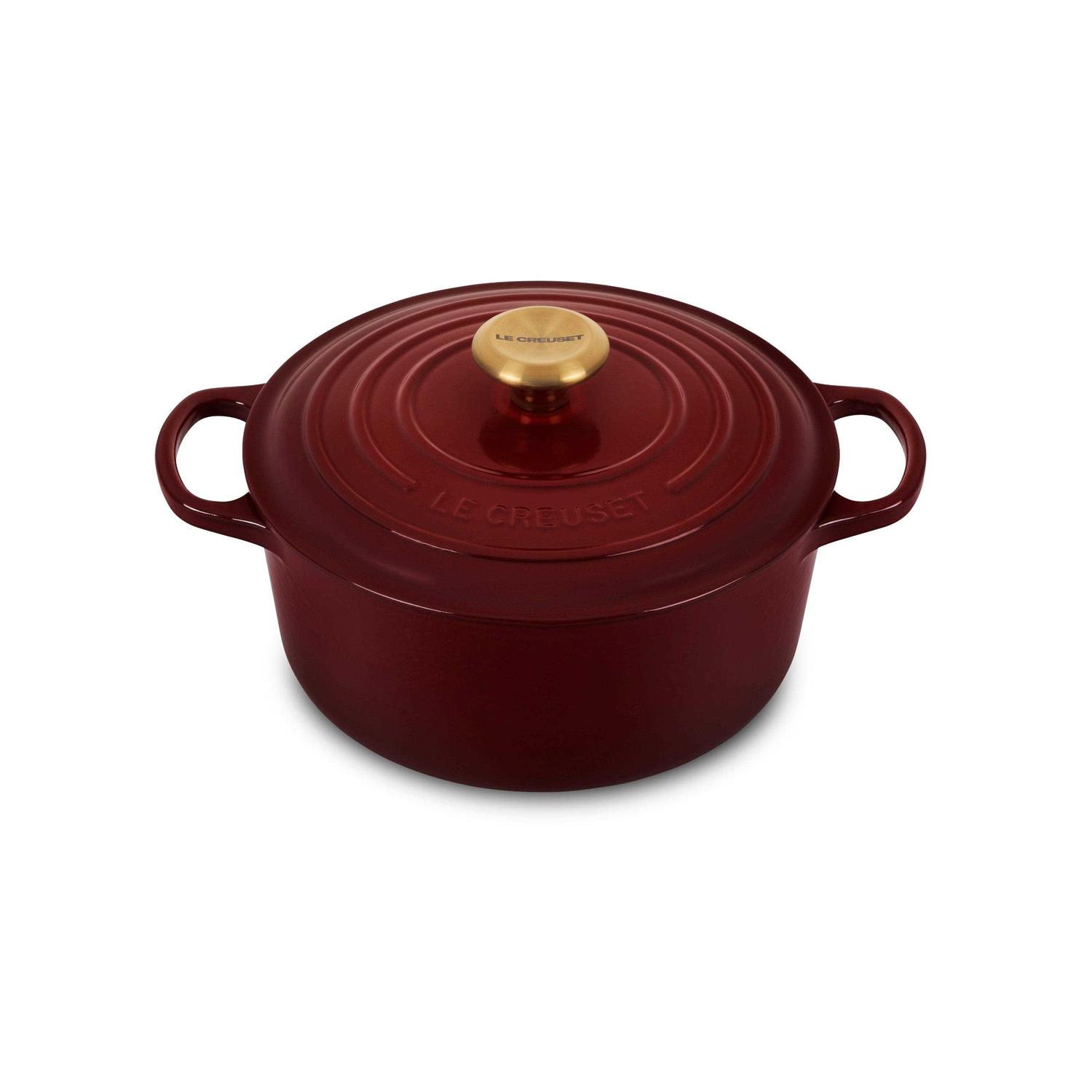 Le Creuset Signature Round Dutch Oven