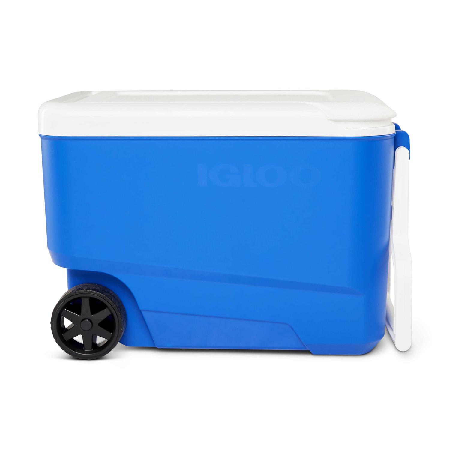 Igloo 38 QT Ice Chest Cooler with Wheels