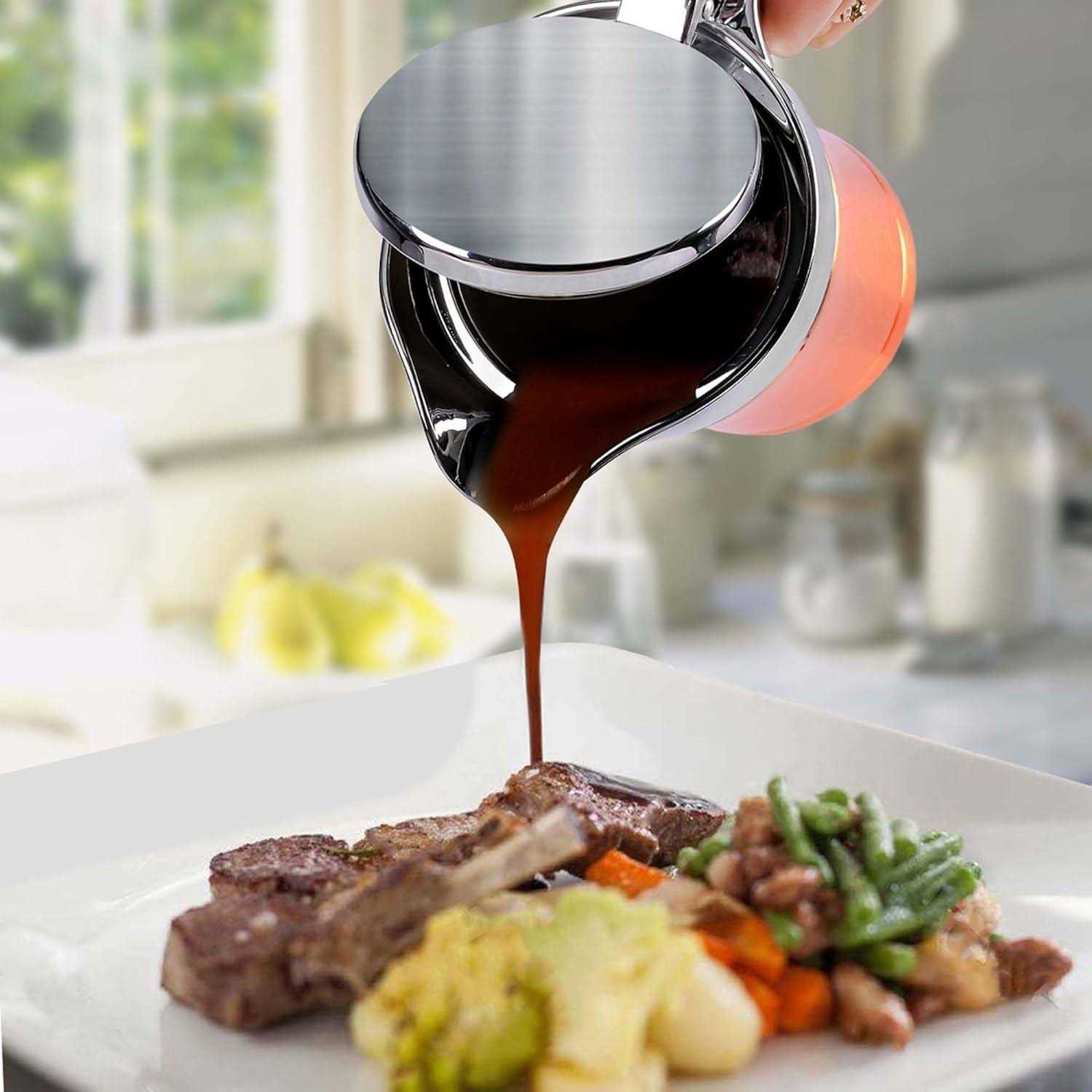 Ovente Stainless Steel Gravy Boat, Double Insulated Sauce Jug with Hinged Lid, 14oz Ideal for Serving Cream or Salad Dressing at Family Dinner