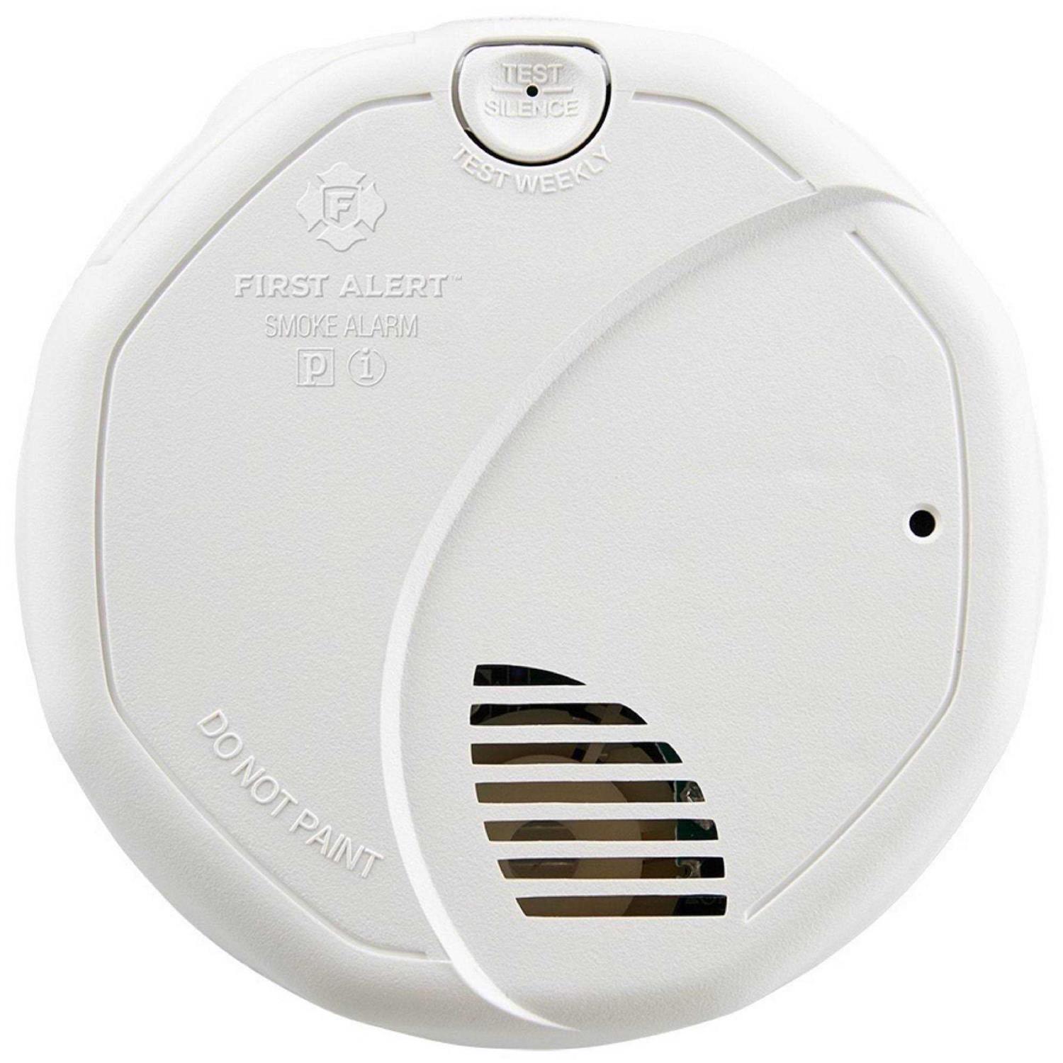 First Alert SA320CN Photoelectric and Ionization Battery-Powered Smoke Alarm 1039828