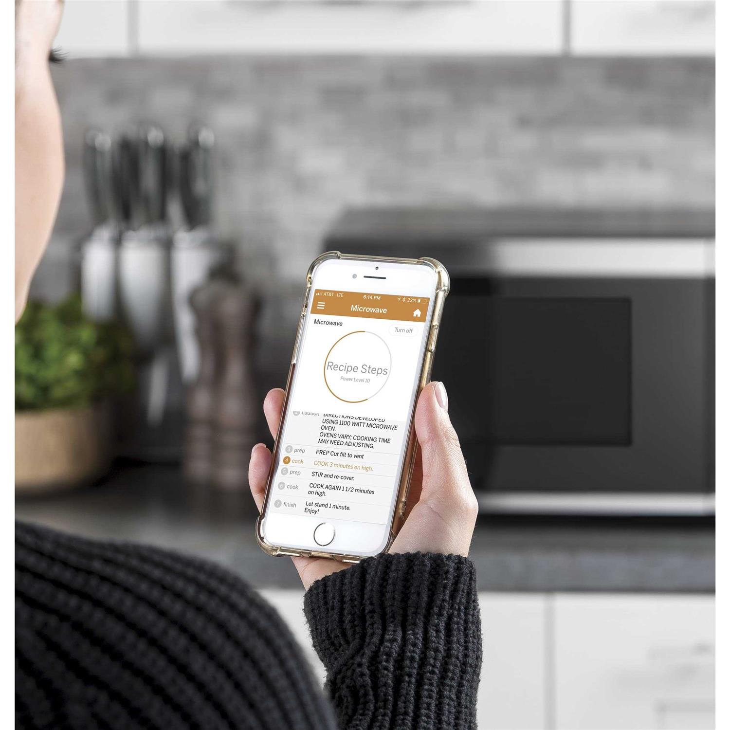 GE 0.9 Cu. Ft. Capacity Smart Countertop Microwave Oven with Scan-To-Cook Technology