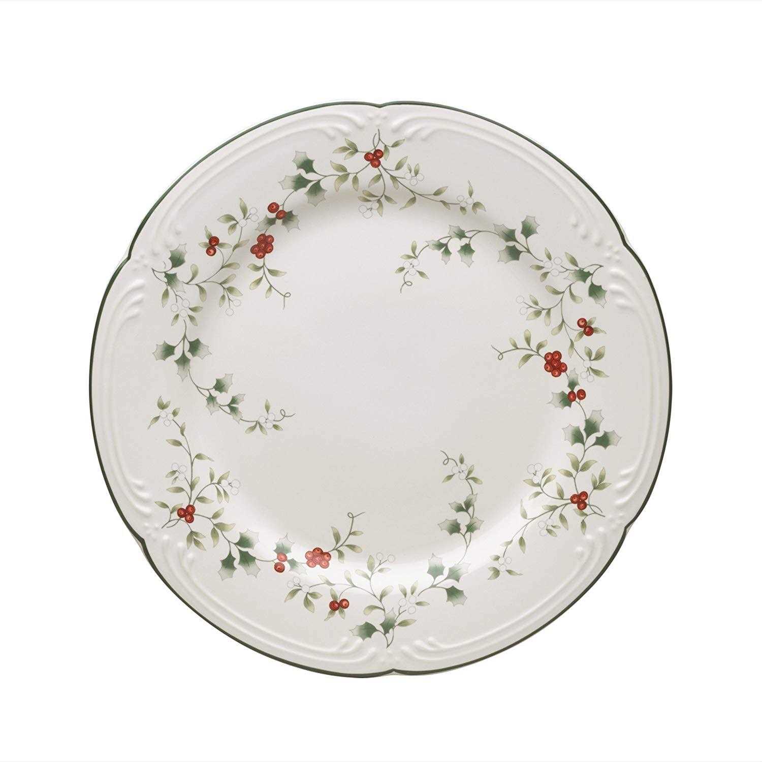 Pfaltzgraff Winterberry Plates