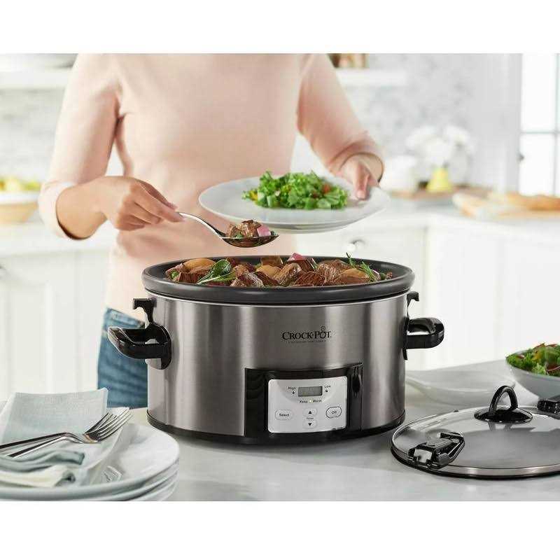 Crock Pot 7qt Cook & Carry Programmable Easy-Clean Slow Cooker