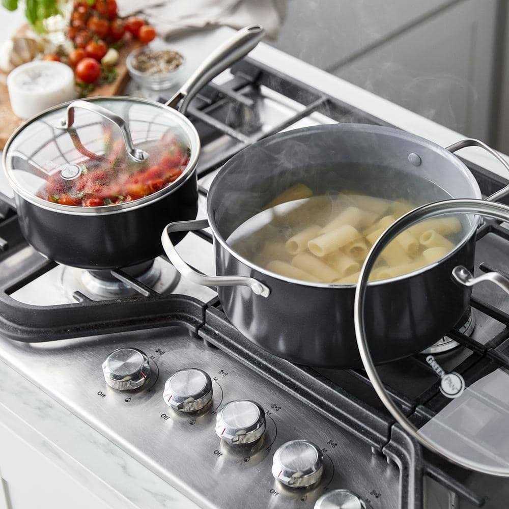 GreenPan Swift Healthy Ceramic Nonstick, 12 Piece Cookware Pots and Pans Set