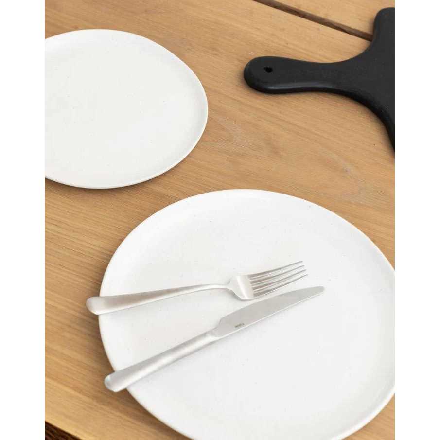 Fable Base Dinnerware Set