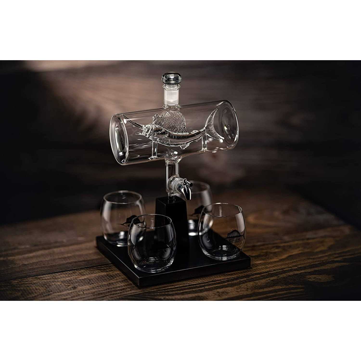 The Wine Savant Swordfish & Sailfish Wine &Whiskey Decanter Dispenser and 4 Liquor Glasses