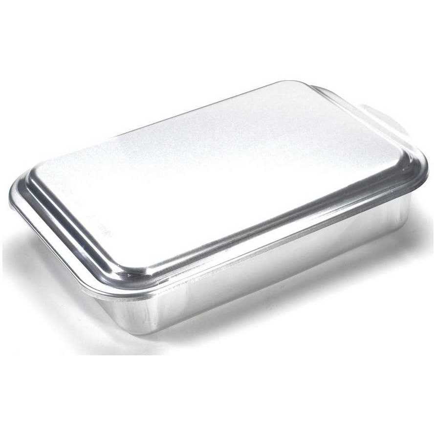 Nordic Ware Classic Metal 9×13 Covered Cake Pan