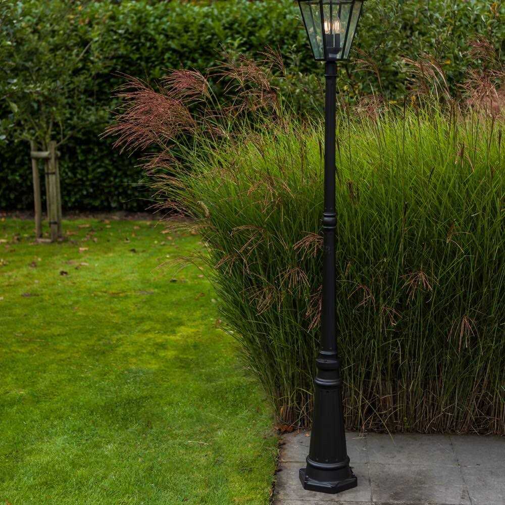 LUTEC 72 in. Black Outdoor Aluminum Lamp Post 9700270012