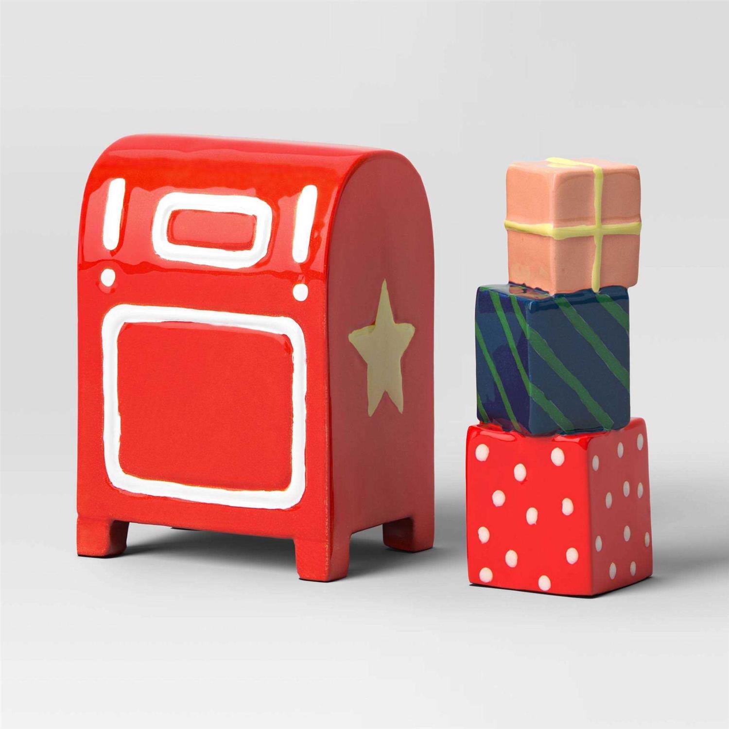 Wondershop 9pc Wood Gingerbread House Christmas Figurine Set