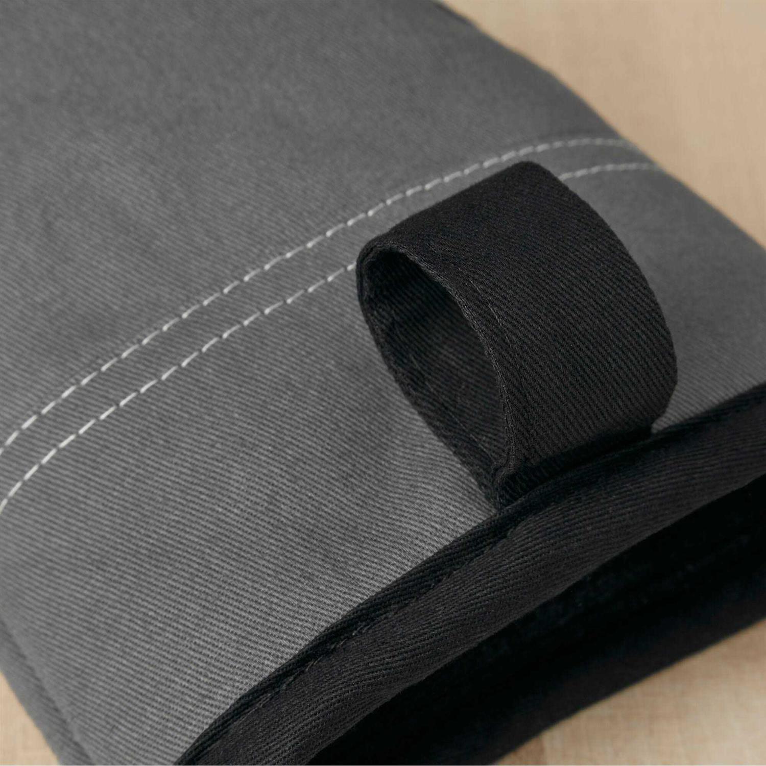 KitchenAid Beacon Two-Tone Oven Mitt Set