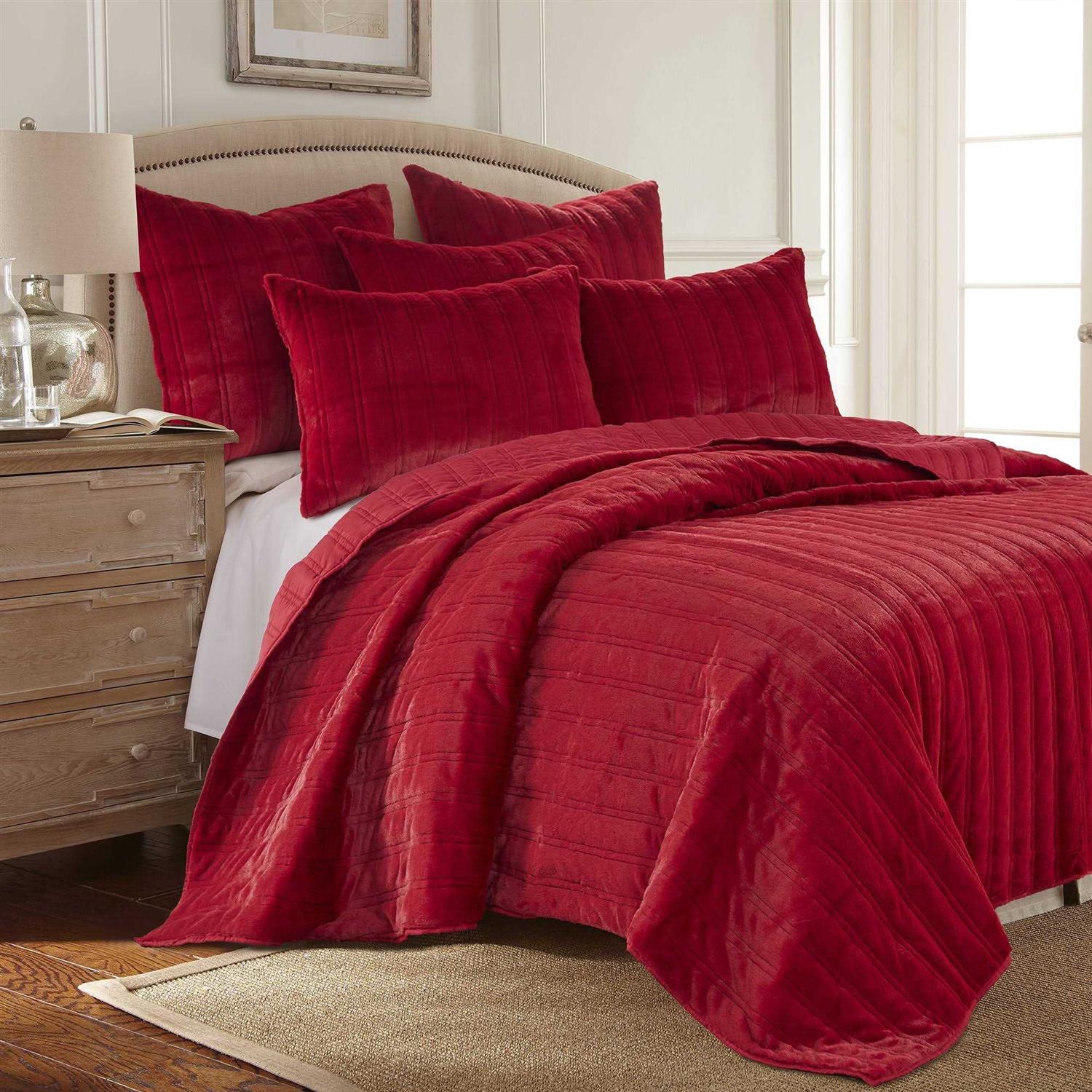 Levtex Home Faux Fur Quilt