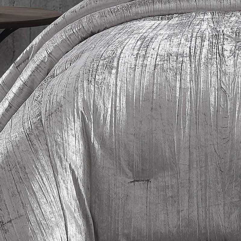 Riverbrook Home Turin Velvet 7 Piece Comforter Set