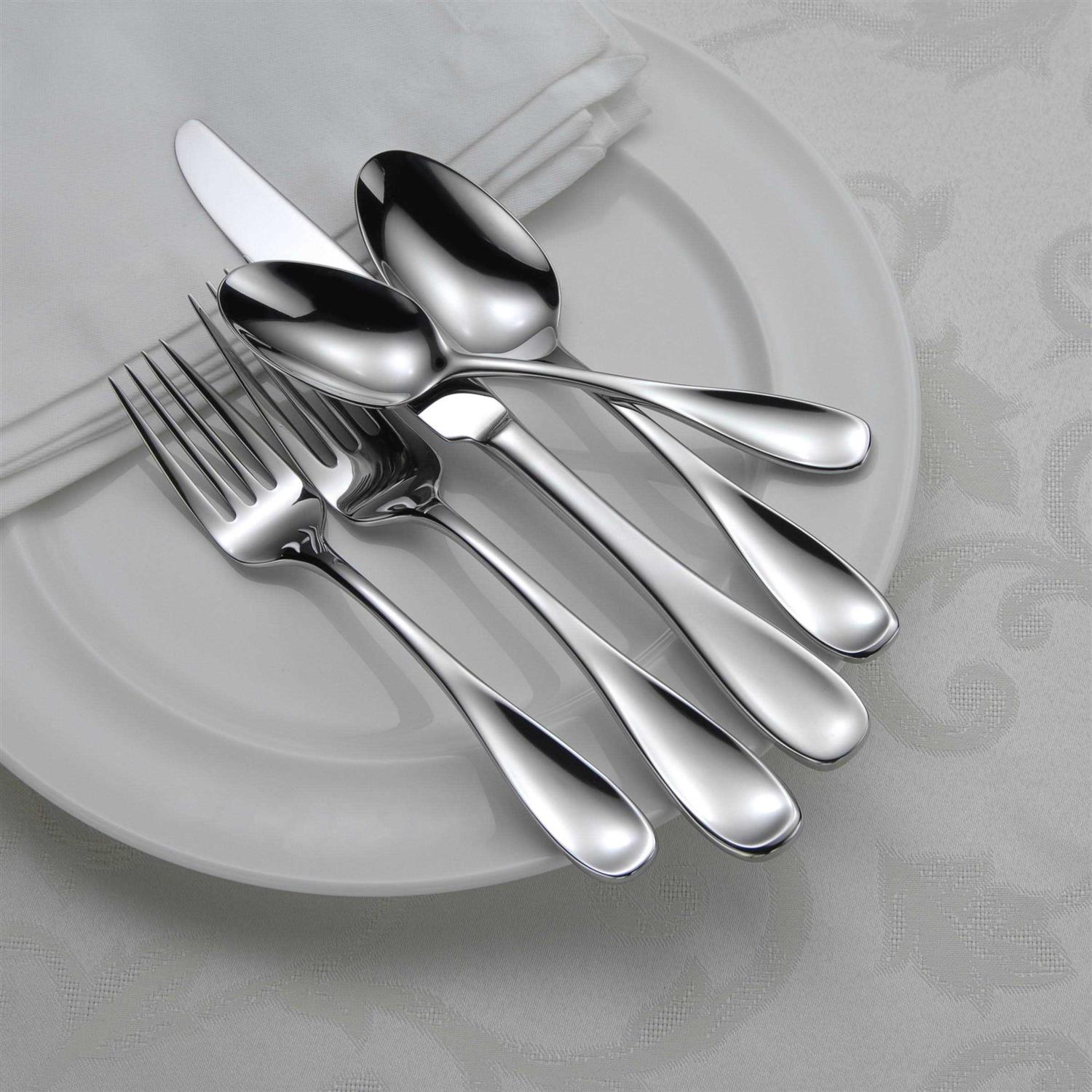 Oneida Voss Flatware Set