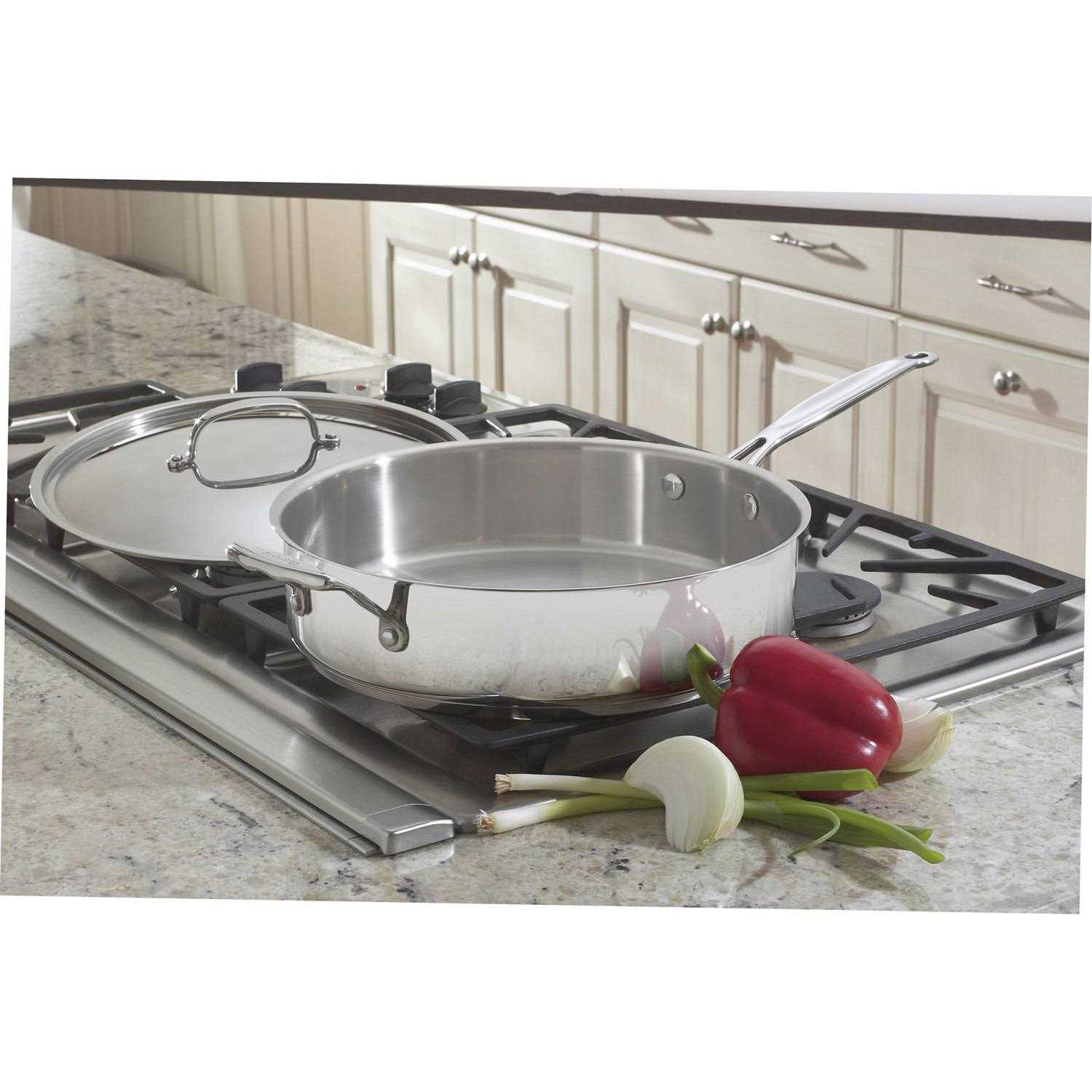 Cuisinart Chef’s Classic Stainless Steel 5.5-qt. Saute Pan