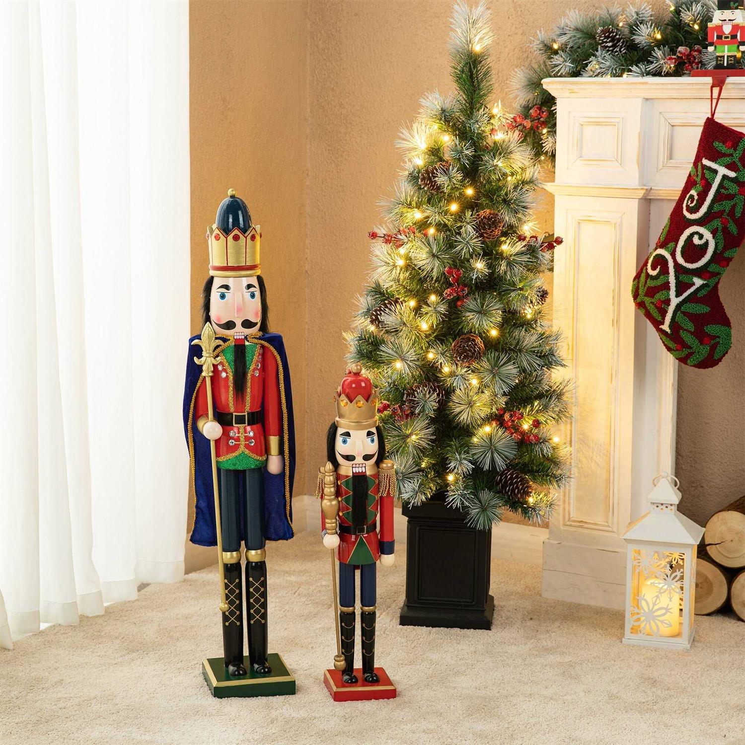 Glitzhome Wooden Christmas Nutcracker