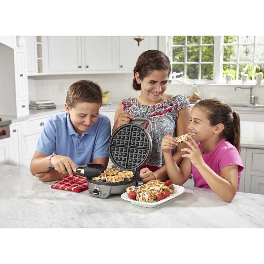 Cuisinart 4 Slice Belgian Waffle Maker