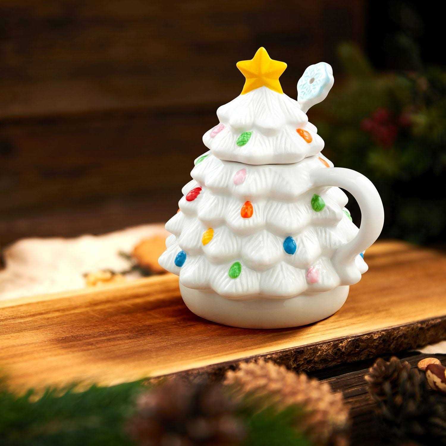 Lidded Nostalgic Tree Mug with Spoon Mr. Christmas