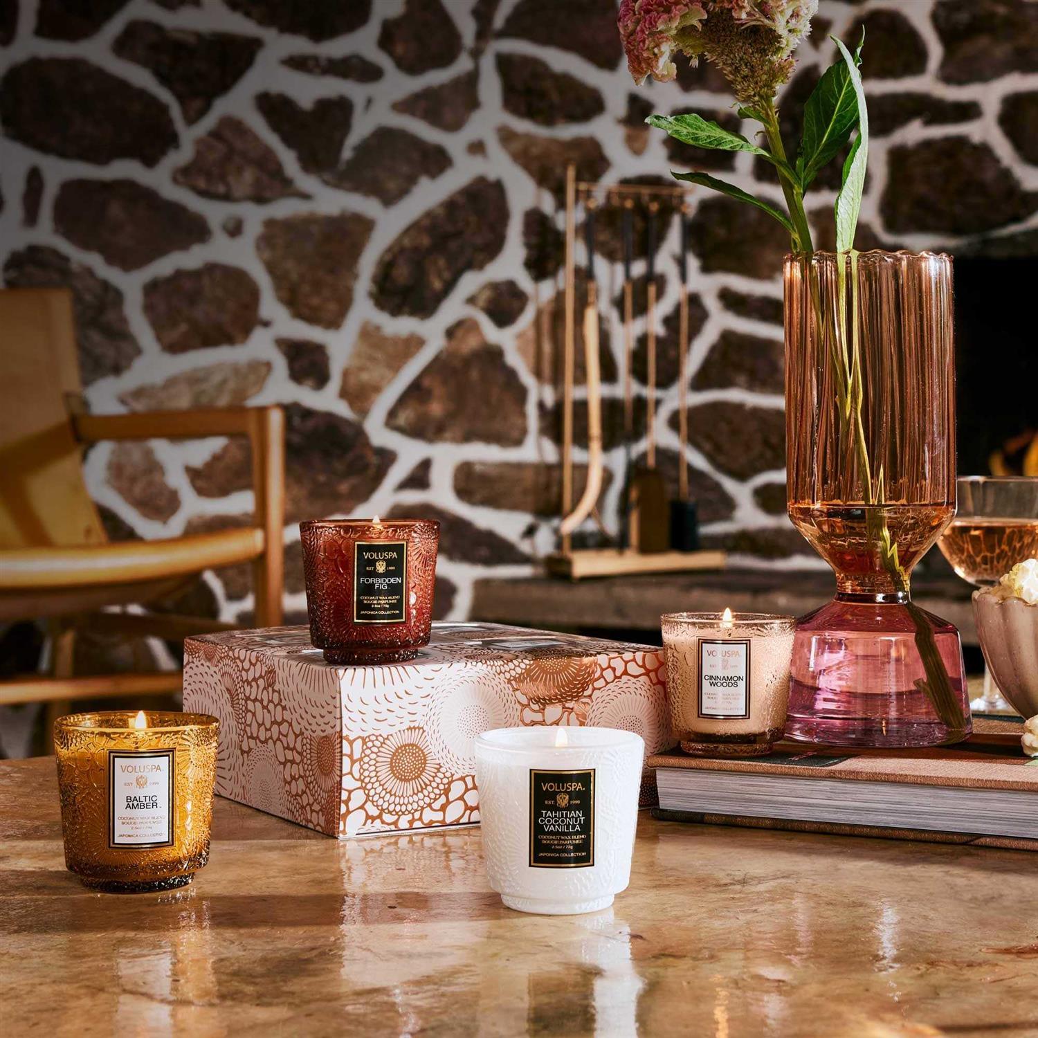 VOLUSPA Metallic Glow Pedestal Candle Gift Set