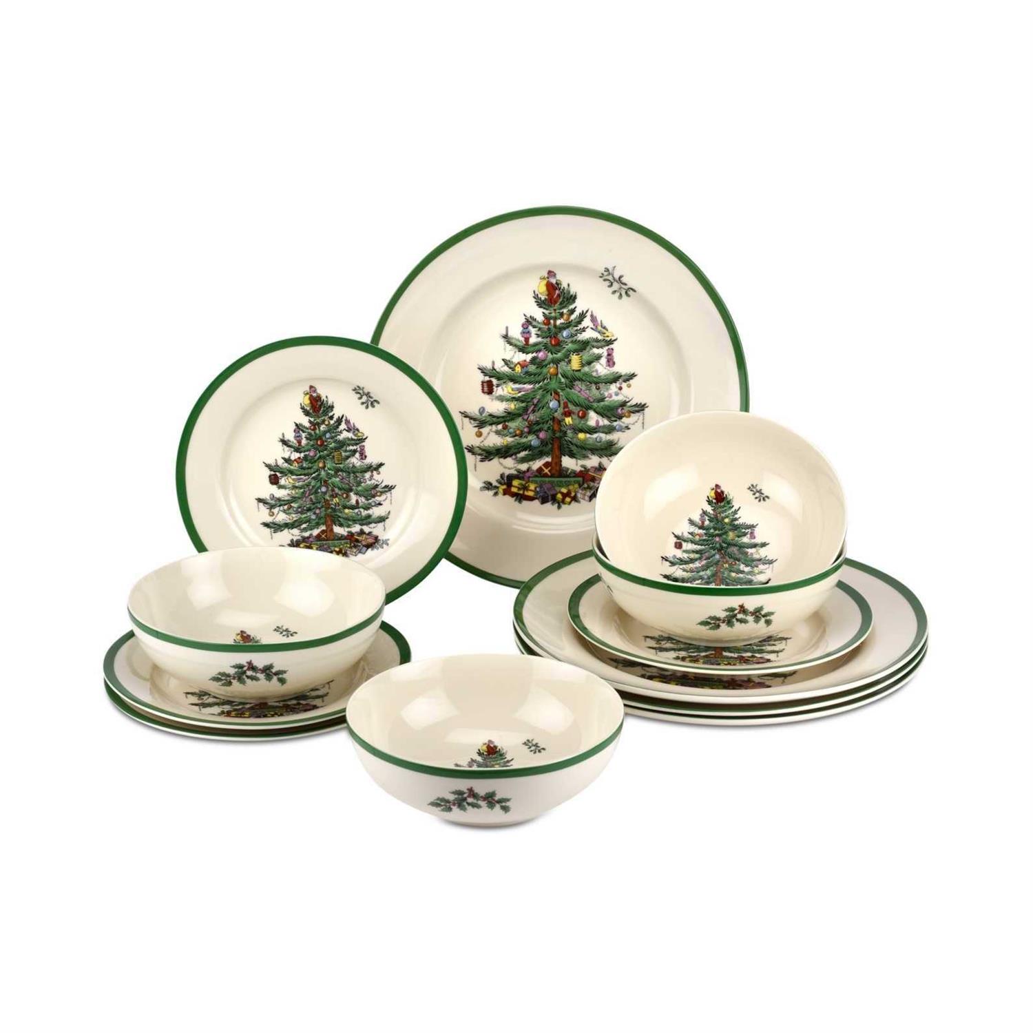 Spode Christmas Tree 12-Piece Dinnerware Set