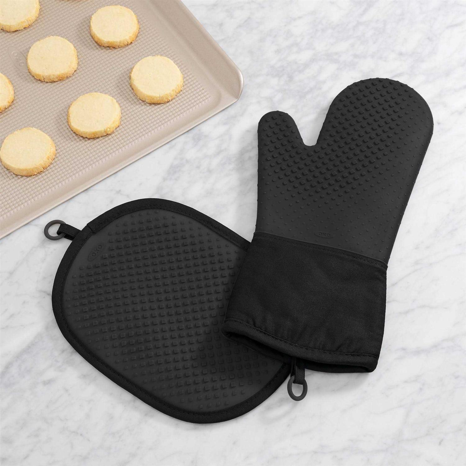 OXO Good Grips Silicone Oven Mitt