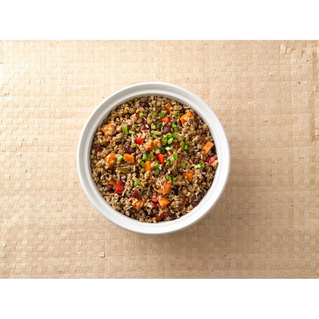 Corningware Round Casserole with Glass Cover