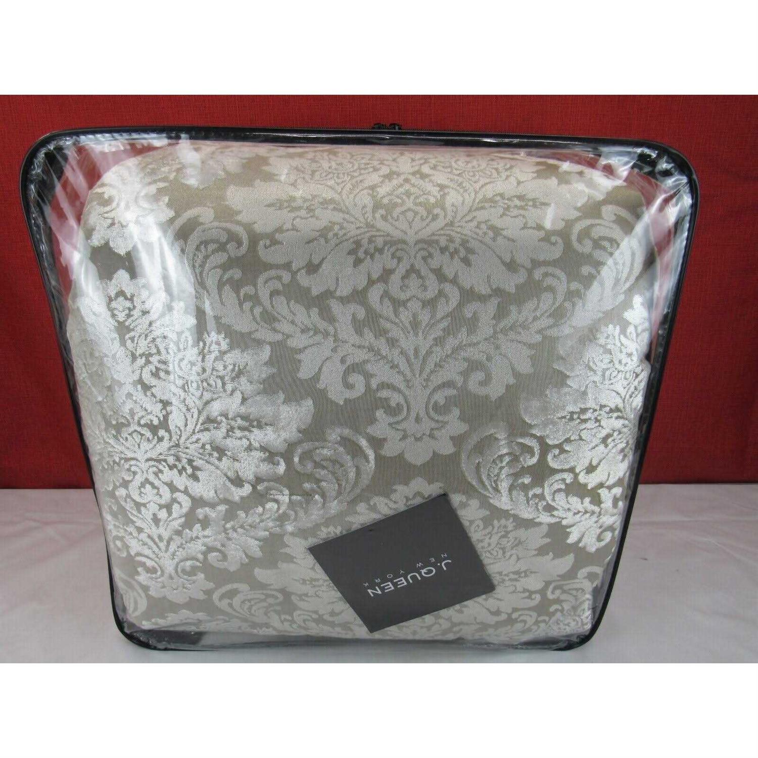 J Queen New York Bel Air Comforter Set