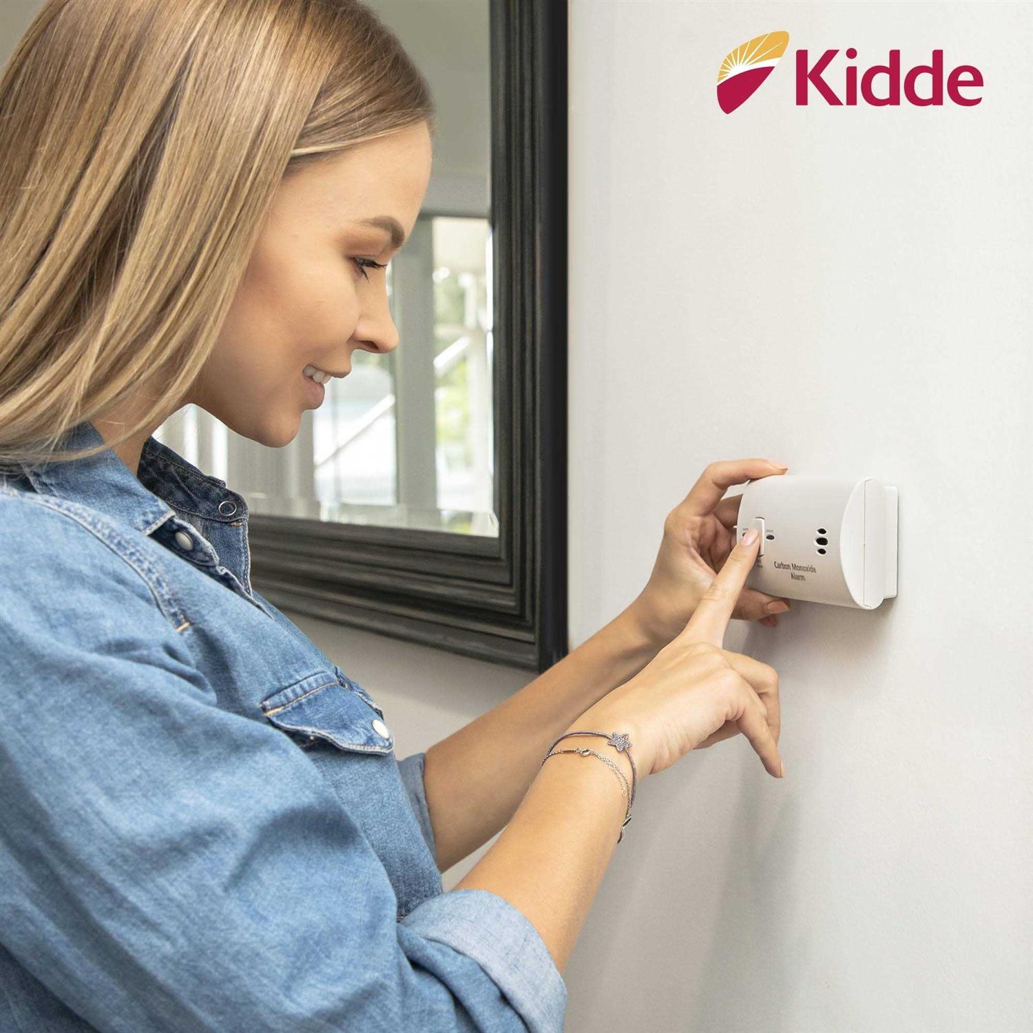 Kidde 10 Year Smoke Alarm and Carbon Monoxide Value Pack, Models i1040 and Kn-cob-lp2