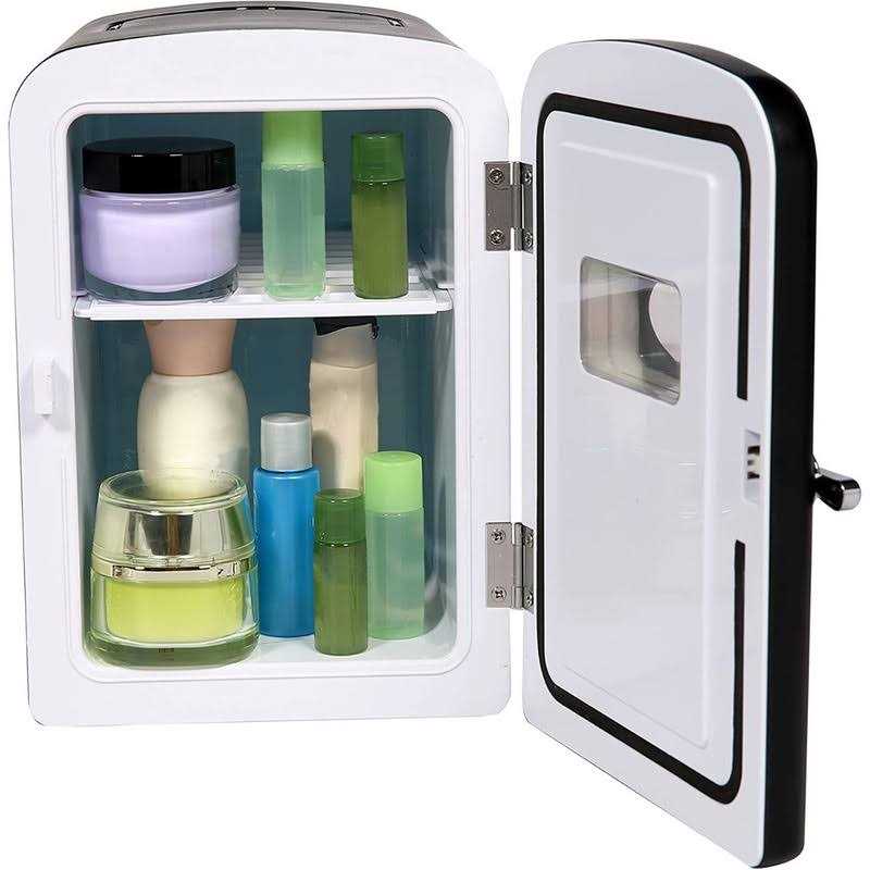 Frigidaire 9-Can Mini Retro Fridge