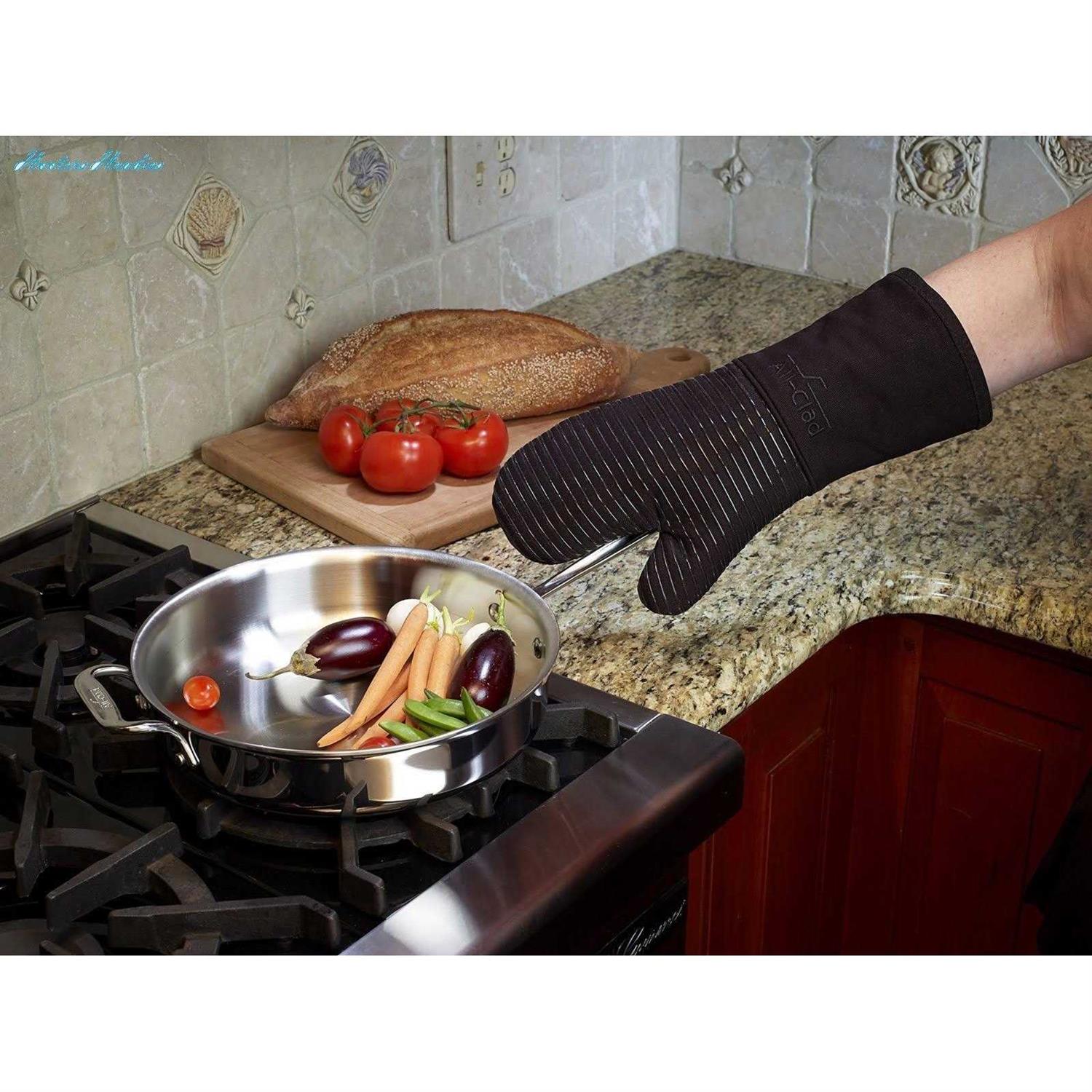 All Clad Silicone Oven Mitt