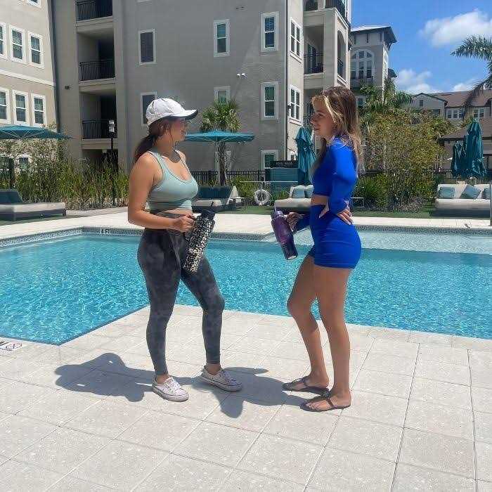 Coldest Limitless Bottle Water Bottle with Handle and 3 lids