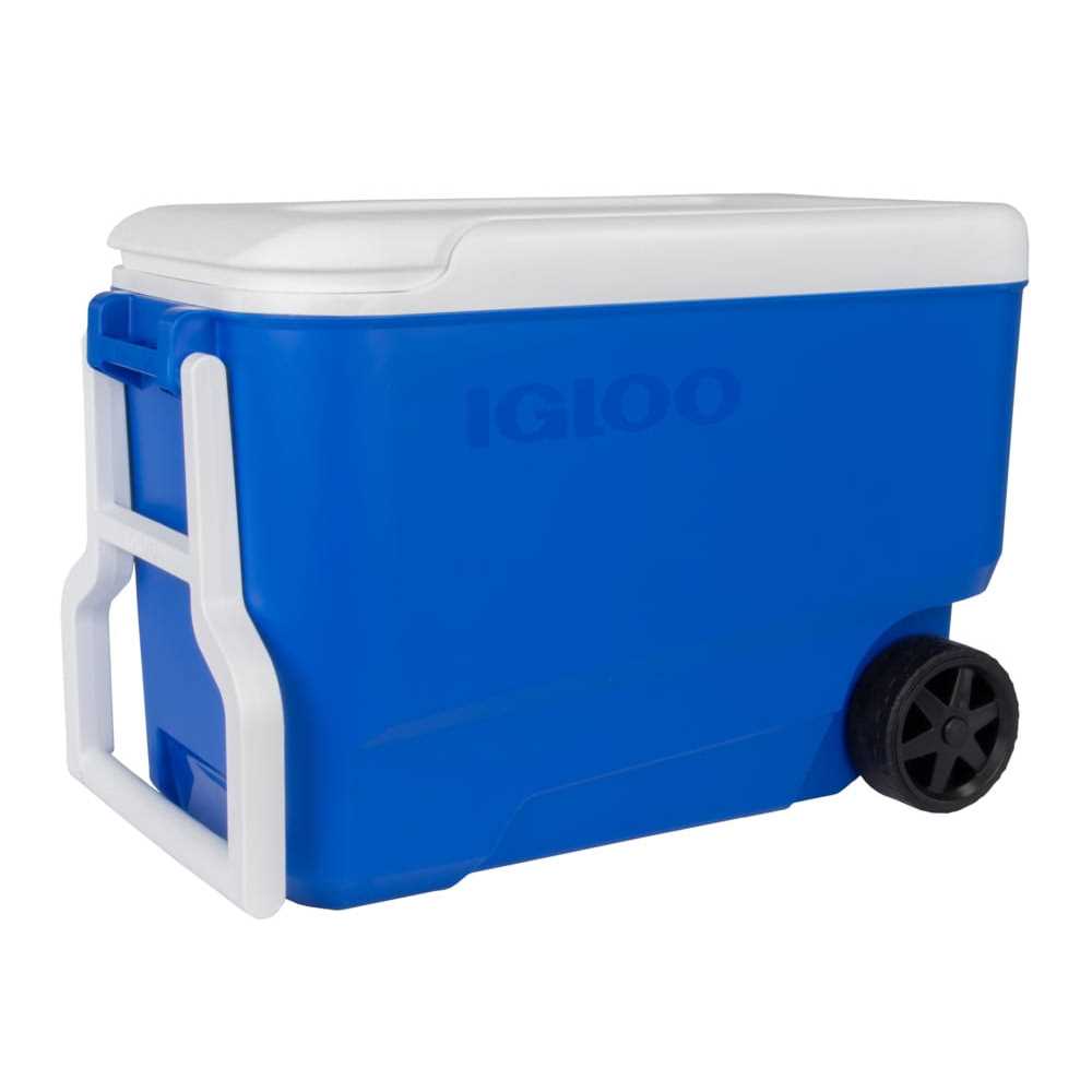 Igloo 38 QT Ice Chest Cooler with Wheels