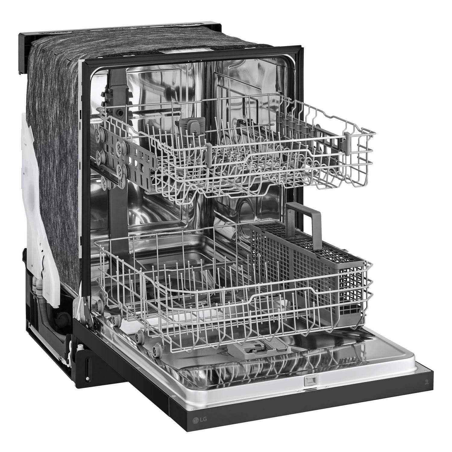LG Front Control Dishwasher With Lodecibel Operation and Dynamic Dry