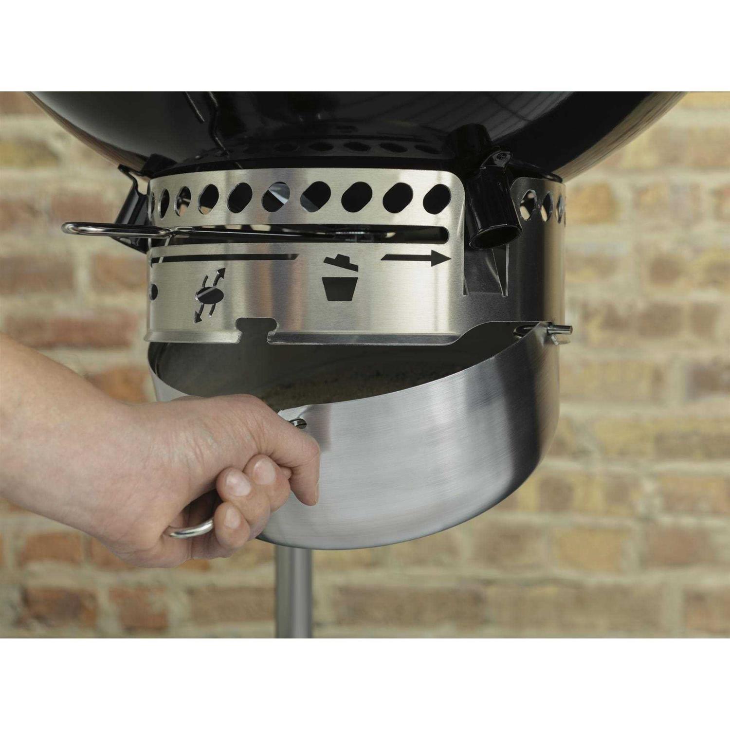 Weber Performer Deluxe 22